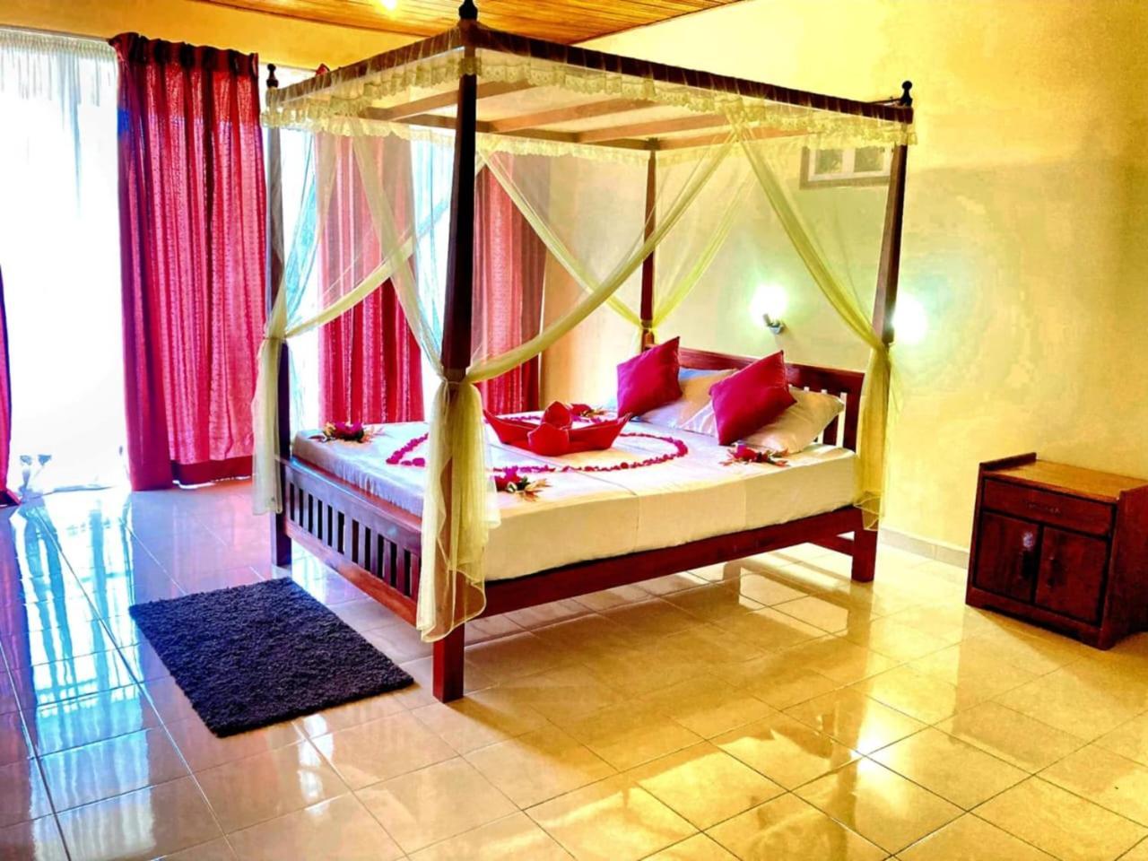 Rainforest Lodge, Deniyaya Singheraja Экстерьер фото