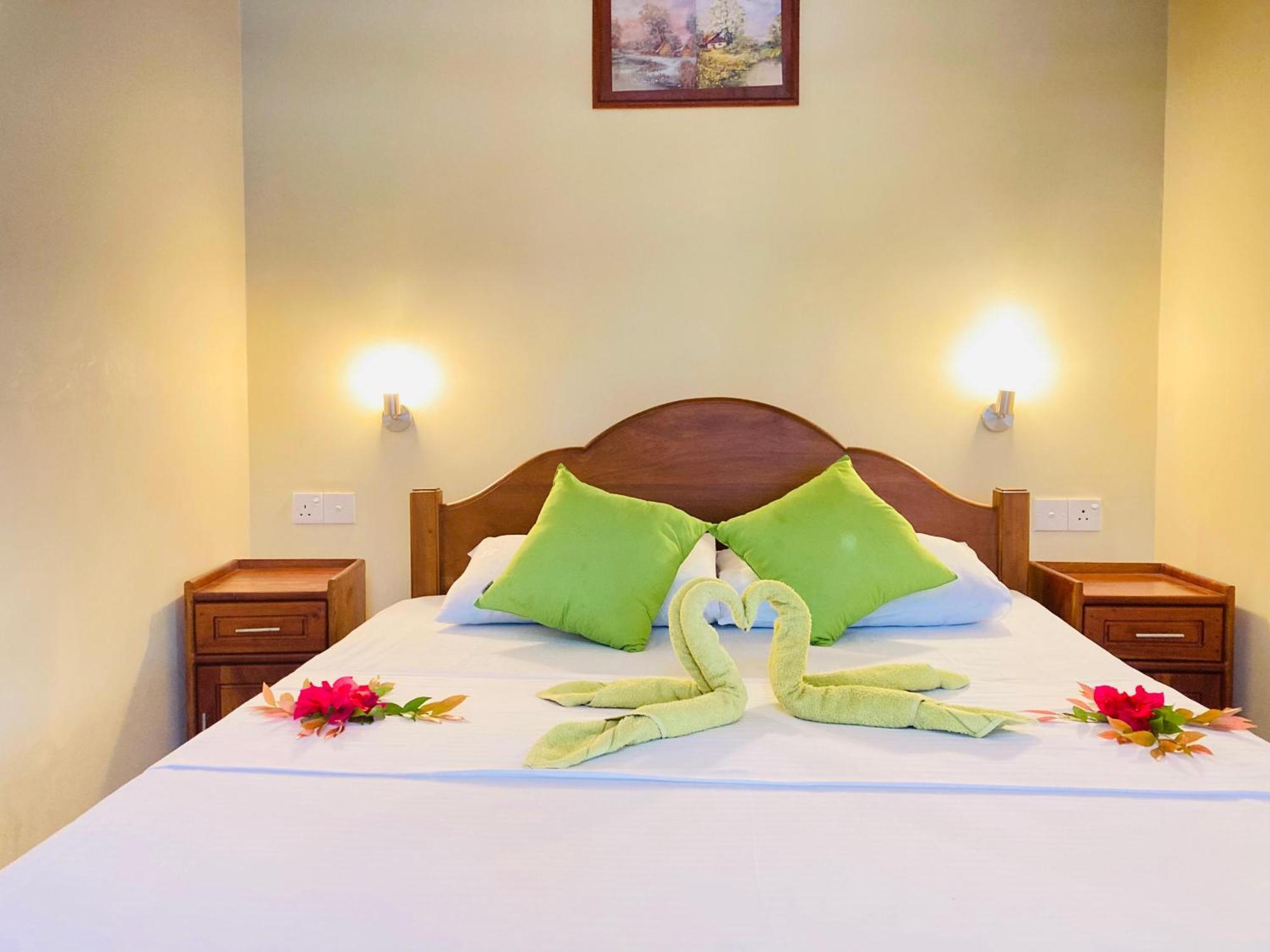 Rainforest Lodge, Deniyaya Singheraja Экстерьер фото